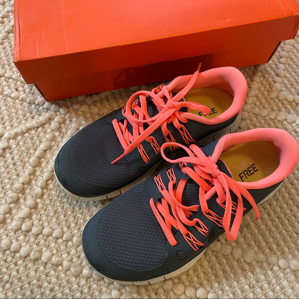 Nike womens shoes